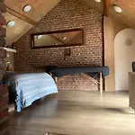 לינה וארוחת בוקר Althuizenhof *