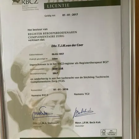 Althuizenhof Bed & Breakfast *