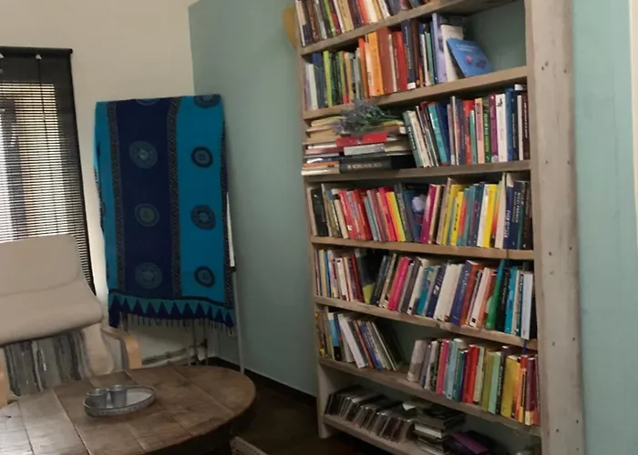 Althuizenhof לינה וארוחת בוקר